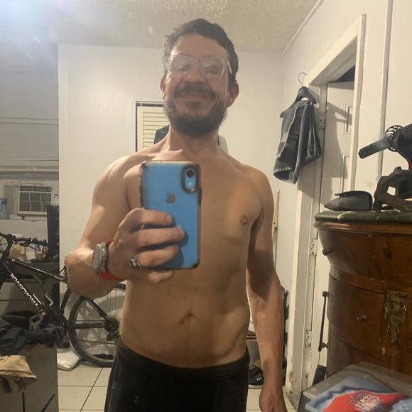 Profile Picture of Jim Reyes (@jimreyest33) on Poshmark