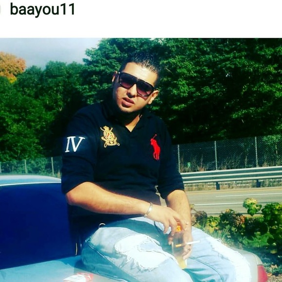Profile Picture of Amine James (@aminejames74) on Poshmark