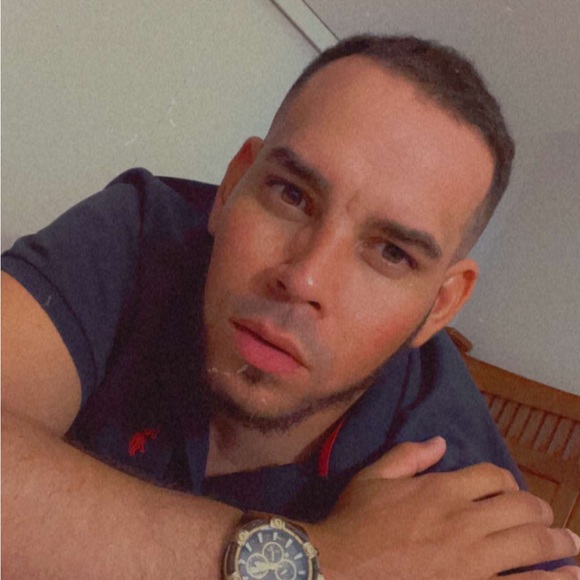 Profile Picture of Julio Pereira (@jpereira0688) on Poshmark