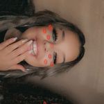 Profile Picture of Ruth Edwards (@ruthie.edwards) on Instagram