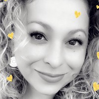 Profile Picture of Raquel Rosales (@raquel-rosales-21) on Quora