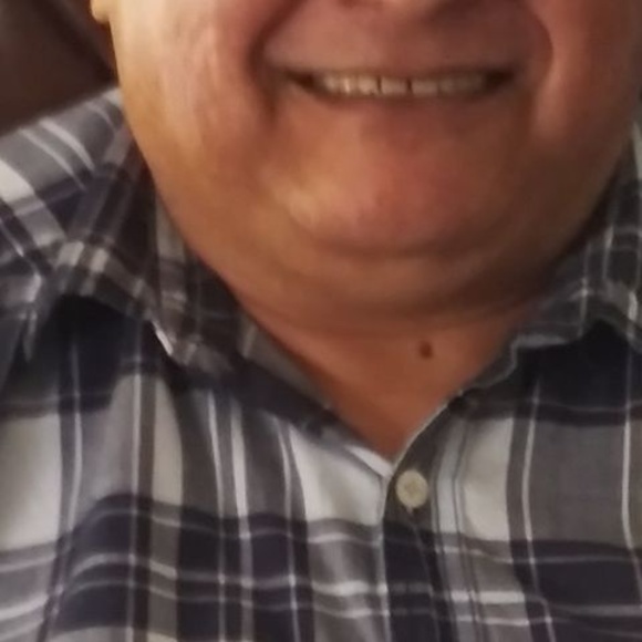 Profile Picture of Jimmy Suarez (@valvista1234) on Poshmark