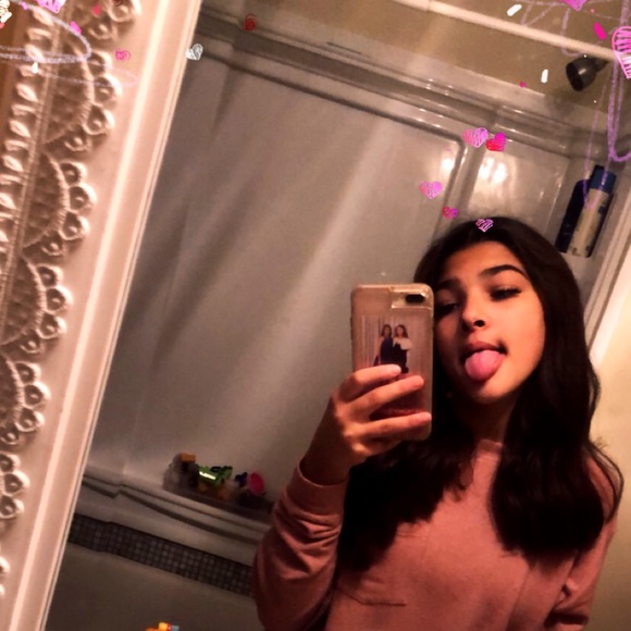 Profile Picture of Alex Dufrene (@alex_dufrene) on Poshmark