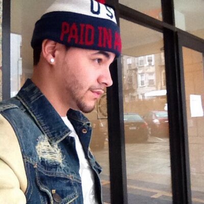 Profile Picture of Tom Smalls (@smalls_1993) on Twitter