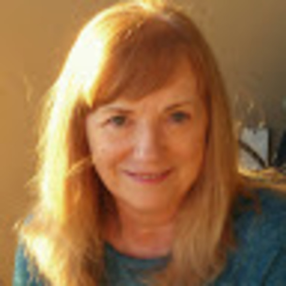 Profile Picture of Carol Martincic (@csmartincic) on Poshmark