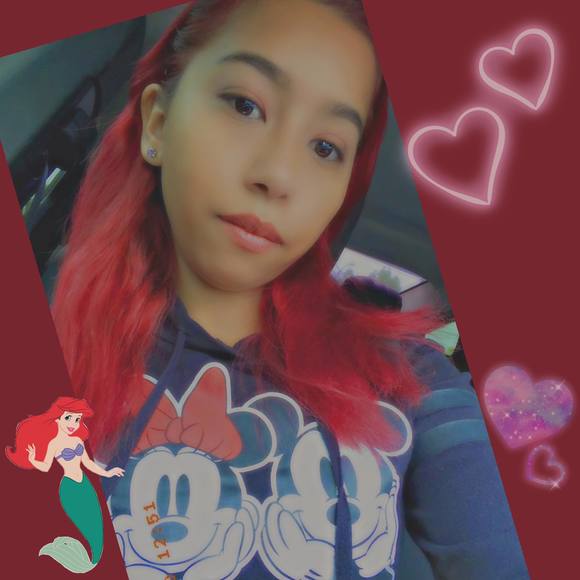 Profile Picture of Giselda Ibarra ortiz (@ang3l562) on Poshmark