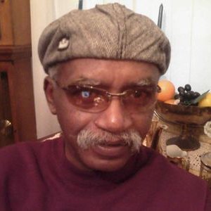 Profile Picture of Robert Walcott (@RobertKWalcott) on Twitter
