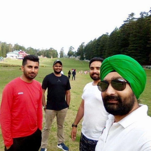 Profile Picture of Raman Toor (@ramantoor8385) on Poshmark