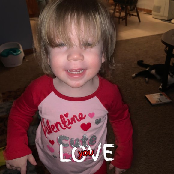 Profile Picture of Krysta Golnick (@krystagolnick) on Poshmark