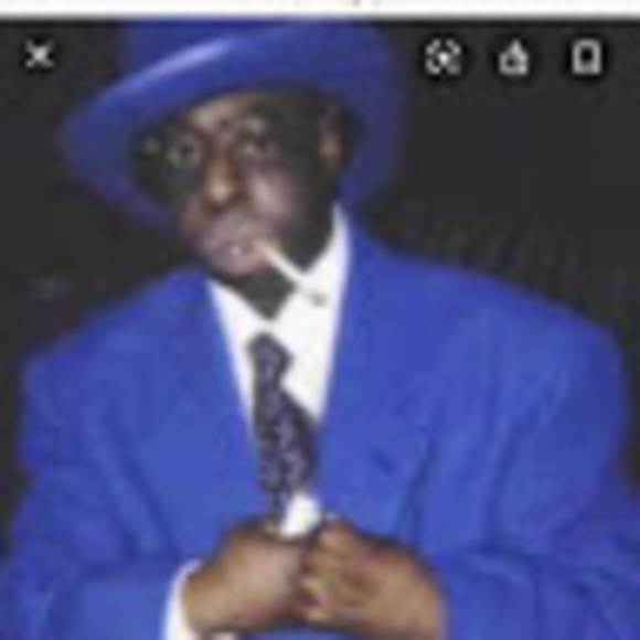 Adam Gasparro - Poshmark Profile Picture of Adam Gasparro (@adamgasparro) on Poshmark