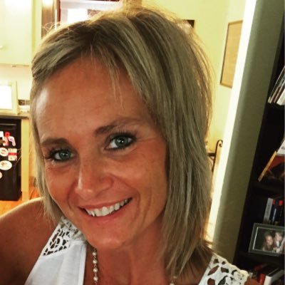 Profile Picture of Jen Ebbinghouse (@jebbingh) on Twitter