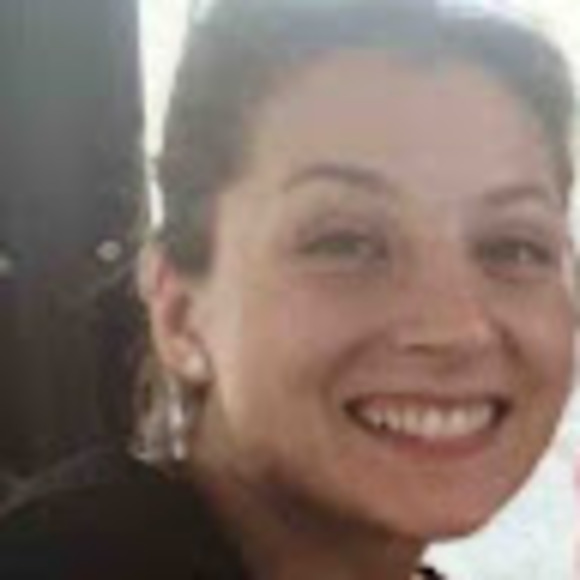 Profile Picture of Bailey Adkins (@baileyyjoyy) on Poshmark