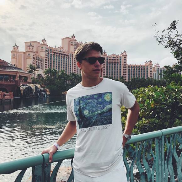 Profile Picture of Amund Børresen (@amund) on Poshmark