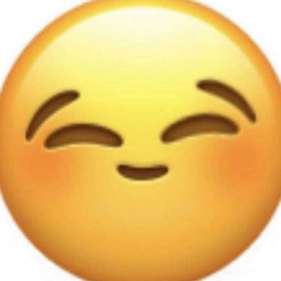 Profile Picture of Key Lee (@exceller) on Poshmark