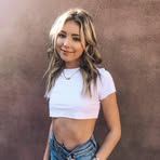 Profile Picture of Chloe Rosenbaum (@Chloe-Rosenbaum) on Facebook