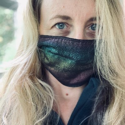 Profile Picture of Shanna Germain (@ShannaGermain) on Twitter