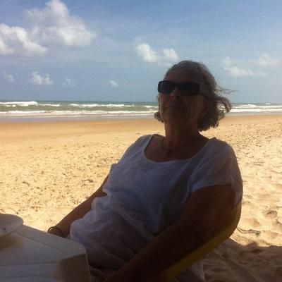 Profile Picture of Catherine Klein (@CB180251) on Twitter