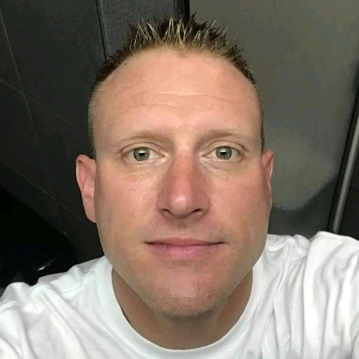 Profile Picture of nathanulshafer (@nathanulshafer) on Tiktok