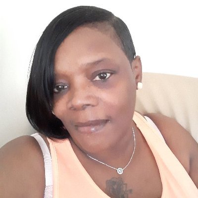 Profile Picture of Catherine Anita Ellis (@CatherineAnita4) on Twitter