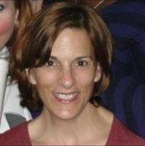 Profile Picture of Robin Carlton (@banjo11) on Poshmark