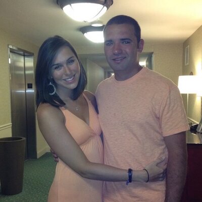 Profile Picture of Lauren McFarland (@L_johnson329) on Twitter