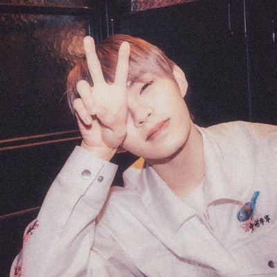 Profile Picture of Liujun Pics (@liujunpics) on Twitter