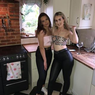 Profile Picture of Lilly Hands (@Lilly-Hands) on Facebook