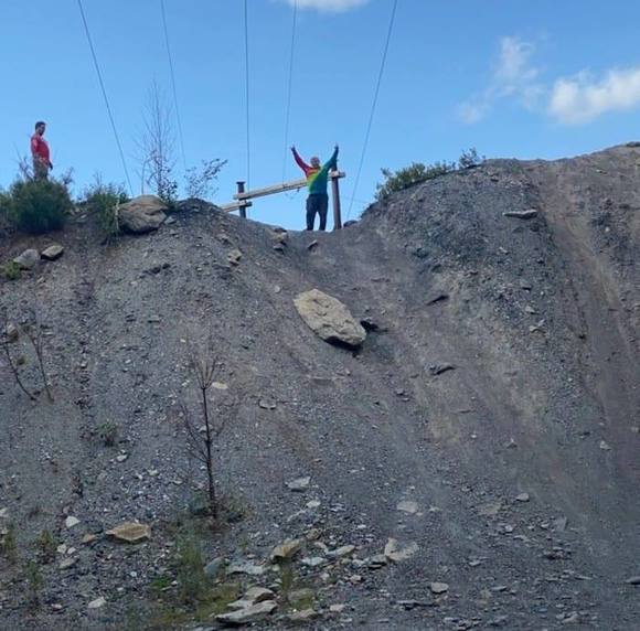 Profile Picture of Brent Blumenschein (@bblumenschein) on Poshmark