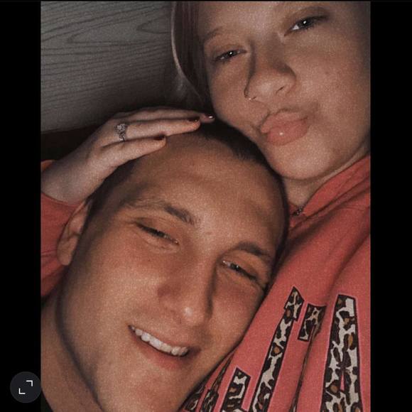 Profile Picture of Tyler Lloyd (@tylerlloyd72) on Poshmark