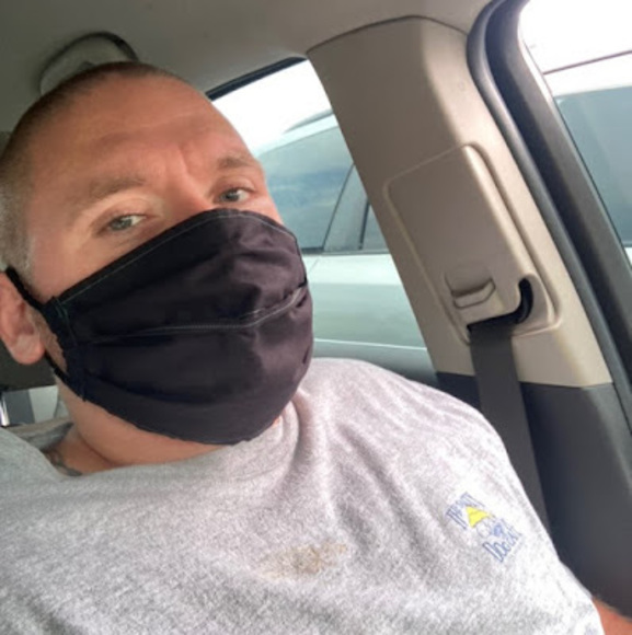 Profile Picture of Edward James (@ej900996) on Poshmark