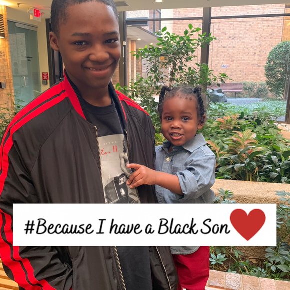 Dallas Lebelle - Poshmark Profile Picture of Dallas Lebelle (@msanderson1984) on Poshmark