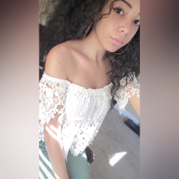 Profile Picture of Imani Morran (@imanimorran0625) on Poshmark