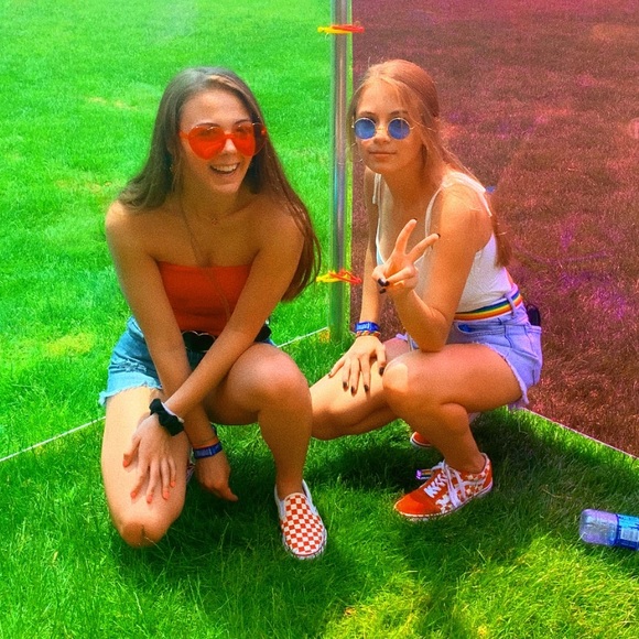 Profile Picture of Sasha Bastedo (@sashabastedo) on Poshmark