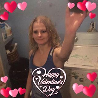 Profile Picture of Bonnie Moore (Renee Moore) (@Sexygirl272017) on Facebook