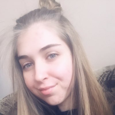 Profile Picture of Julia Kaczmarek (@jvlaaaa) on Twitter