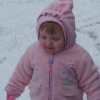 Profile Picture of Elizabeth Frazier (@Elizabe92903015) on Twitter