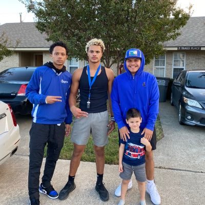 Profile Picture of Andrew Duran (@fendiboyydrew) on Twitter