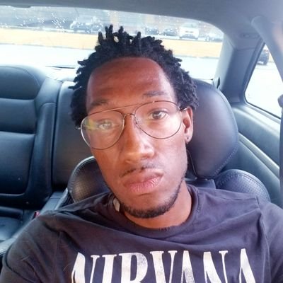 Profile Picture of Christopher Eason (@B_rocka82) on Twitter