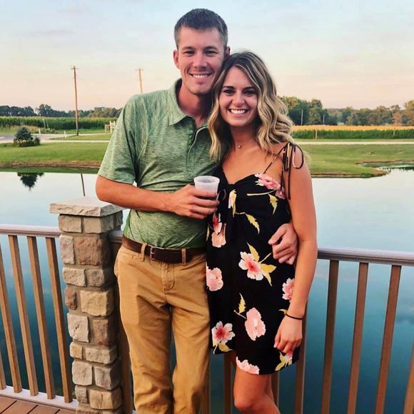 Profile Picture of Kirsten Scalf (@kirstenscalf) on Poshmark