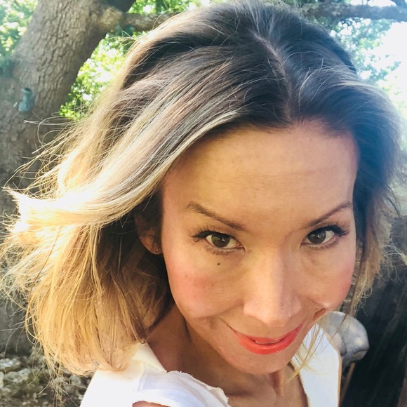 Christine Rostedt - Poshmark Profile Picture of Christine Rostedt (@crostedt) on Poshmark