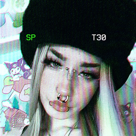 Profile Picture of Annabelle Hayes (@abg_hayes) on Poshmark