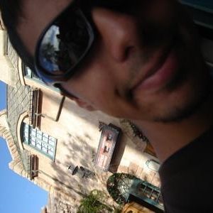 Profile Picture of Victor Aragon (@vtvt) on Myspace
