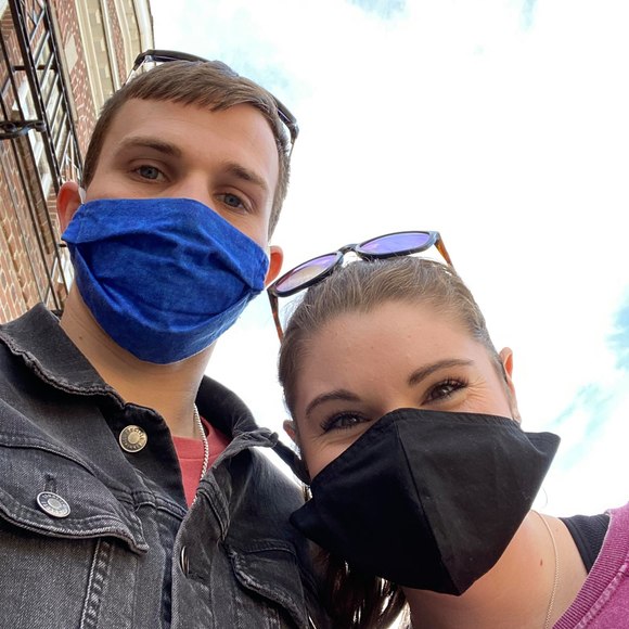 Profile Picture of Erik Ellefson (@erik_ellefson) on Poshmark