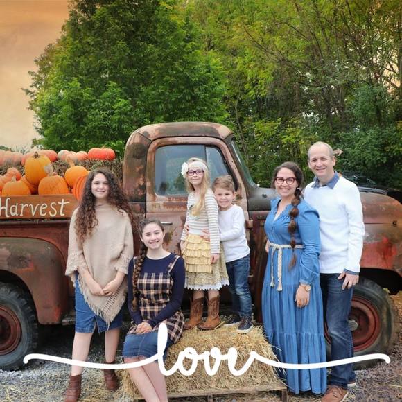 Profile Picture of Sheree Howell-bean (@shereehowell967) on Poshmark