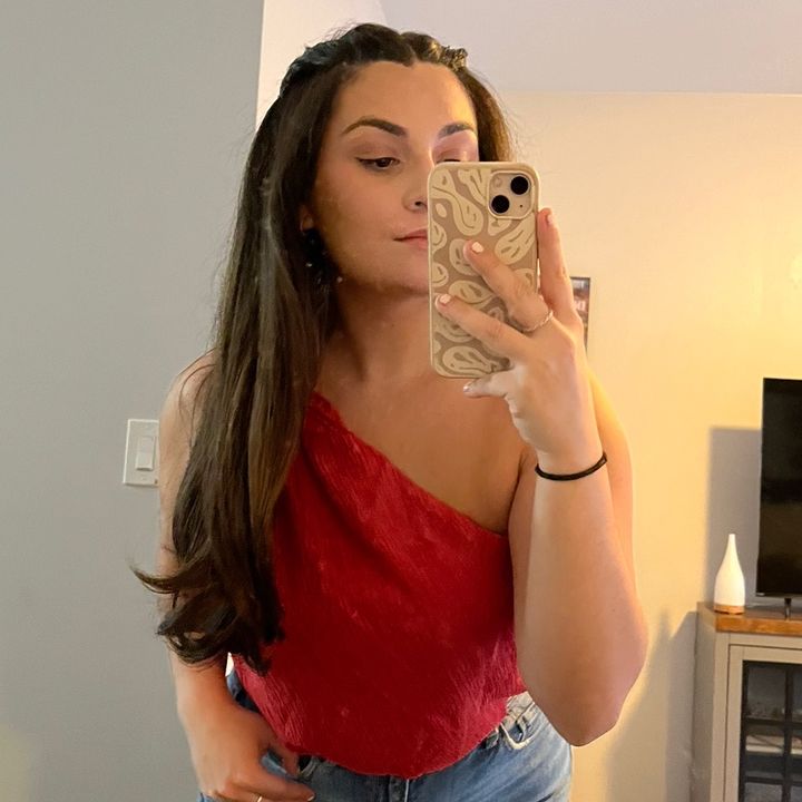 Profile Picture of paulakellis (@paulakellis_) on Tiktok