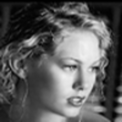 Profile Picture of Jodi Crow (@uv20124) on Twitter