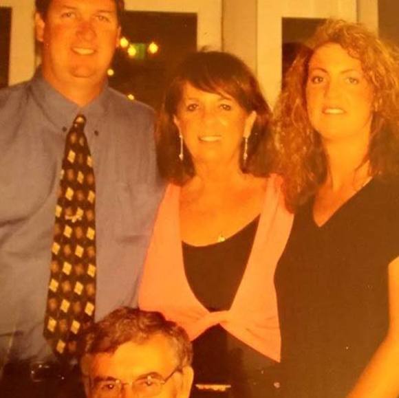 Profile Picture of Linda Katsetos (@lindakatsetos) on Poshmark