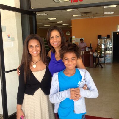 Nora Kelley - Twitter Profile Picture of Nora Kelley (@norakelley77) on Twitter