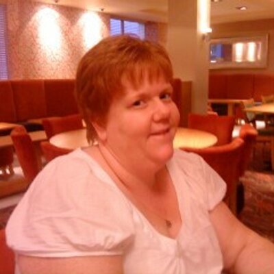 Profile Picture of Alison James (@Alig1243) on Twitter