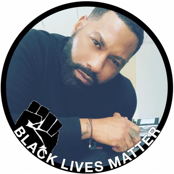 Profile Picture of Jeffrey Hunter (@dhunter704) on Poshmark